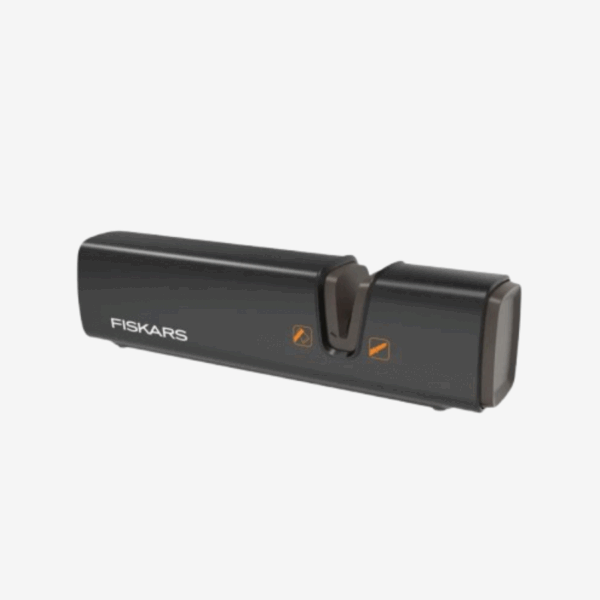 Fiskars | Norden N12 Splitting Axe and Sharpener Set - Image 2